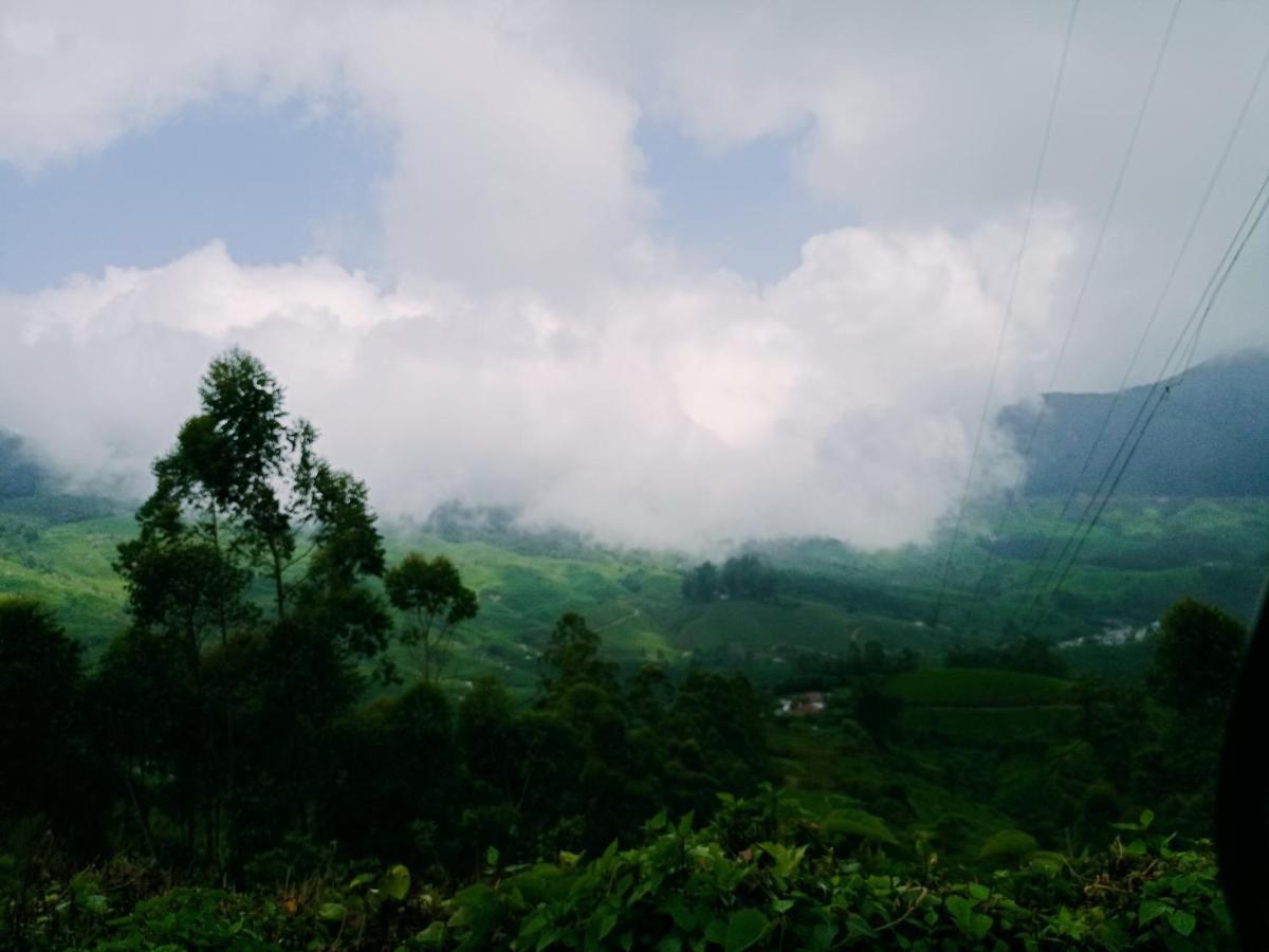 La Casa De Alexa Homestay Idukki Eksteriør billede